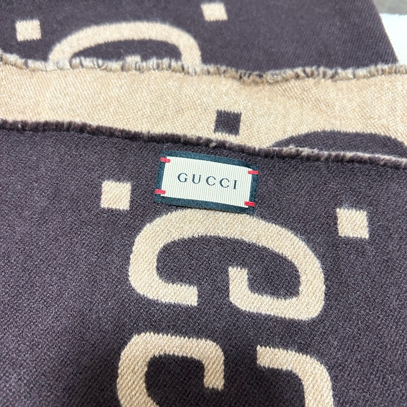 GUCCI 雙Glogo 厚款雙色羊毛桑蠶絲圍巾-7