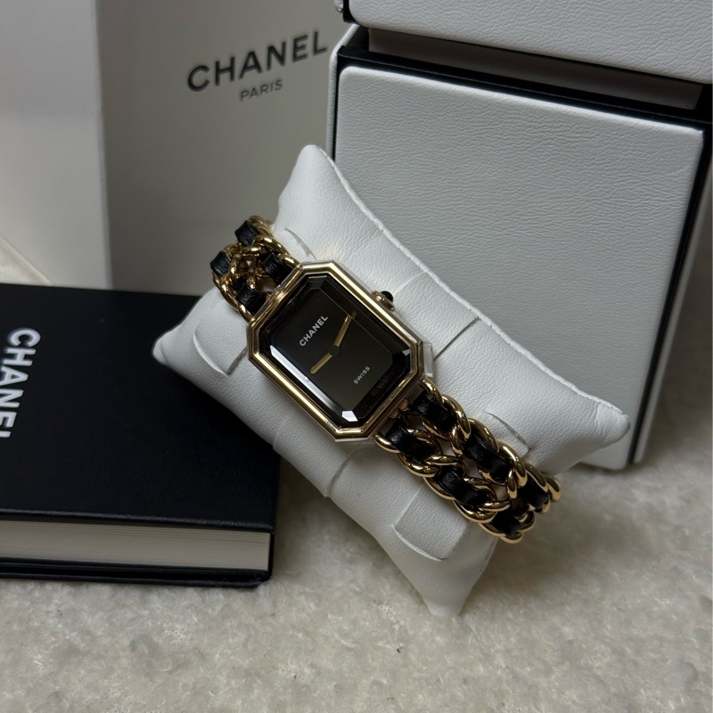 (台灣專櫃購證全配)全新Chanel Chanel Premiere 皮穿鏈淡金色首映錶M號-1