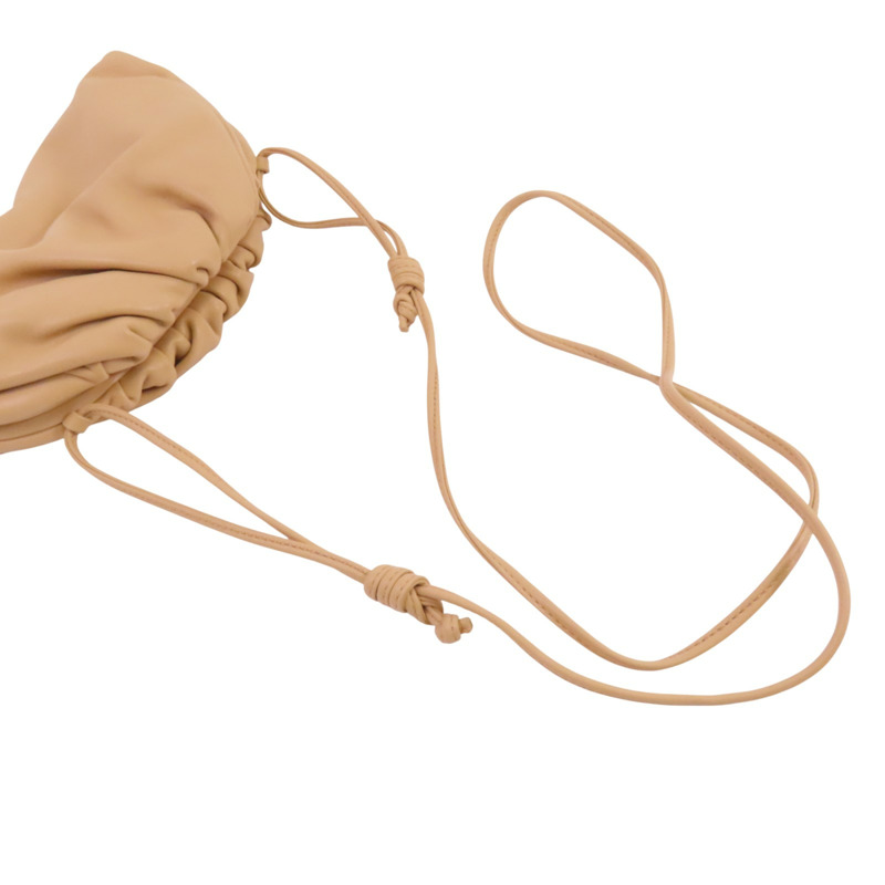 BOTTEGA VENETA 牛皮皮革Mini Pouch Bag肩背袋-8