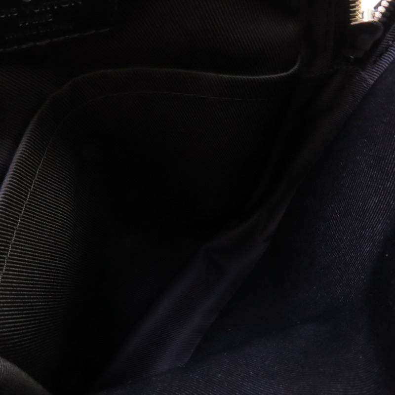 LOUIS VUITTON Damier Graphite Danube Slim肩背袋-4