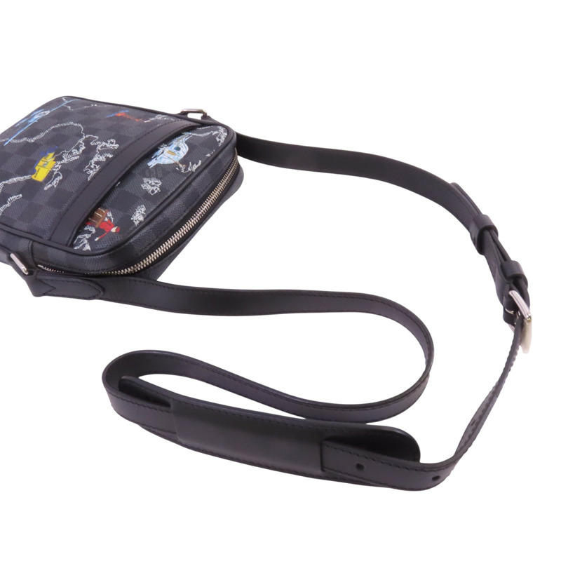 LOUIS VUITTON Damier Graphite Danube Slim肩背袋-7