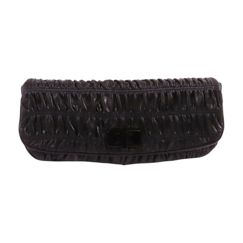 PRADA 牛皮皮革Capretto Graufre Clutch手拿包