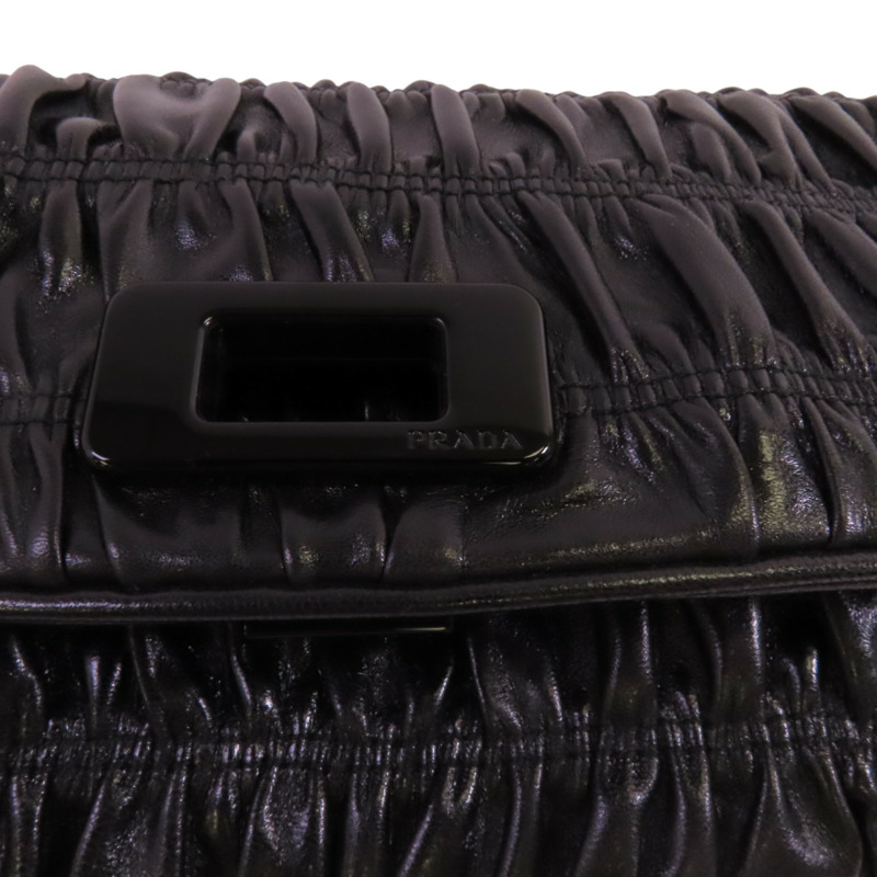 PRADA 牛皮皮革Capretto Graufre Clutch手拿包-13