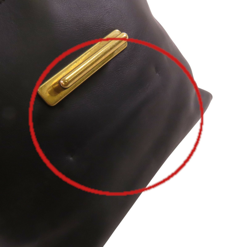 PRADA 牛皮皮革City Bag金扣肩背袋-23