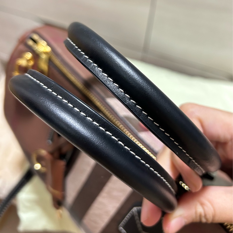 #近新 BURBERRY 巴寶莉 經典格紋皮革中型手提/斜背包(暗樺木棕色)-11