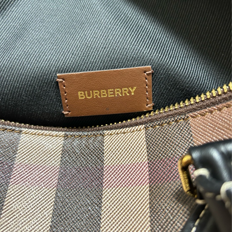 #近新 BURBERRY 巴寶莉 經典格紋皮革中型手提/斜背包(暗樺木棕色)-14