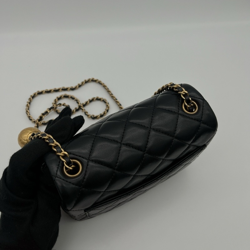 Chanel 小方胖金球鏈包-7