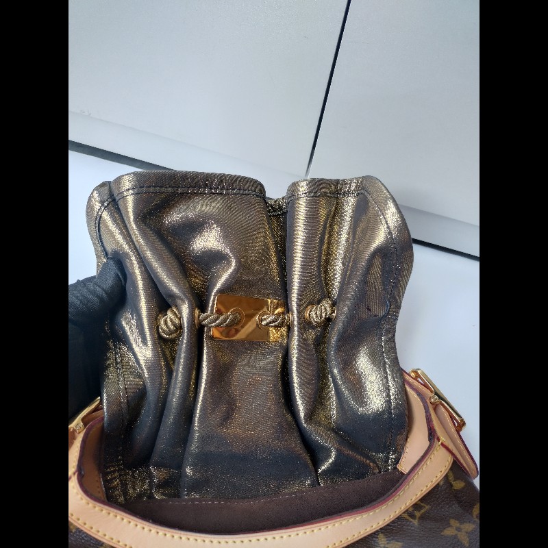 LV 限量老花小瑪丹娜包-16