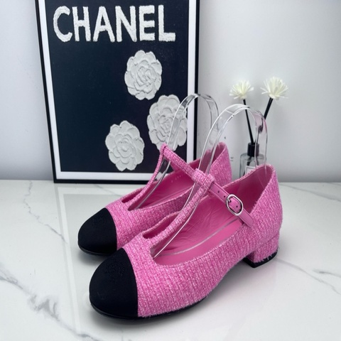 Chanel香奈兒 黑粉休閒鞋 39碼  98新
