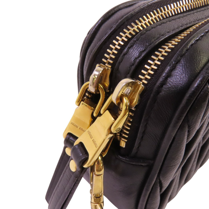 Miu Miu 羊皮皮革Shoulder Bag金扣肩背袋-8