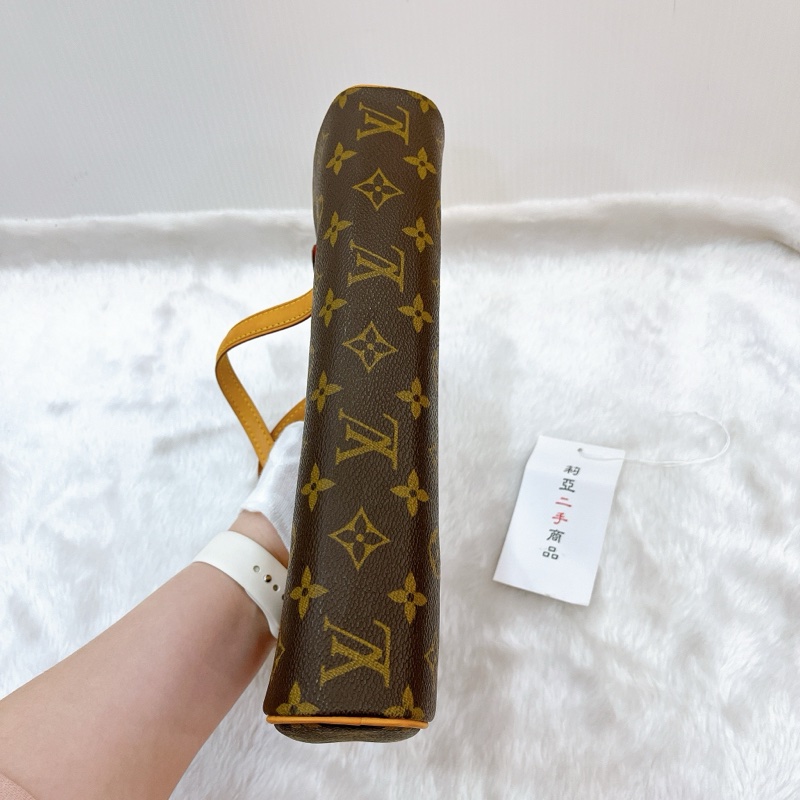 莉亞精品♡LV M51902 法棍晚宴包 二手-4