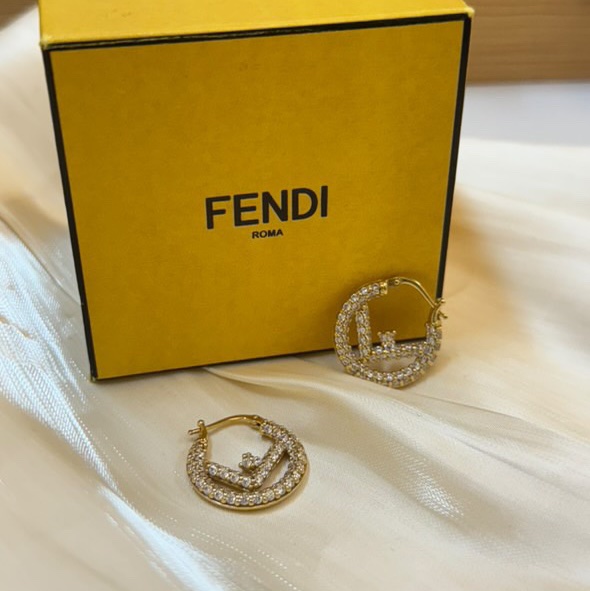 Fendi 滿鑽耳環-2