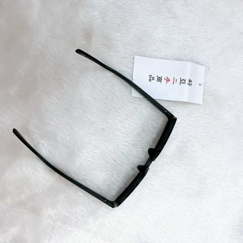 莉亞精品♡ LV 滿版老花墨鏡 二手-5