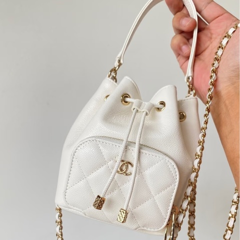 ✨Chanel 25B 白金小水桶包 晶片款🤍