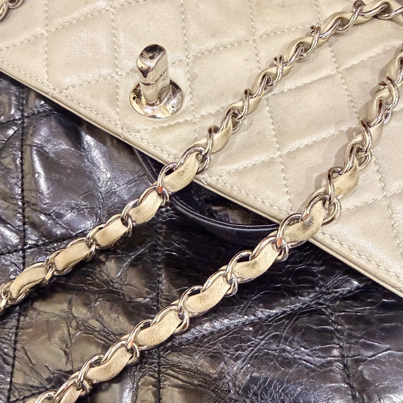 好看的實用款🖤CHANEL 香奈兒 蠟光牛皮 黑色肩背 手提 托特包-48