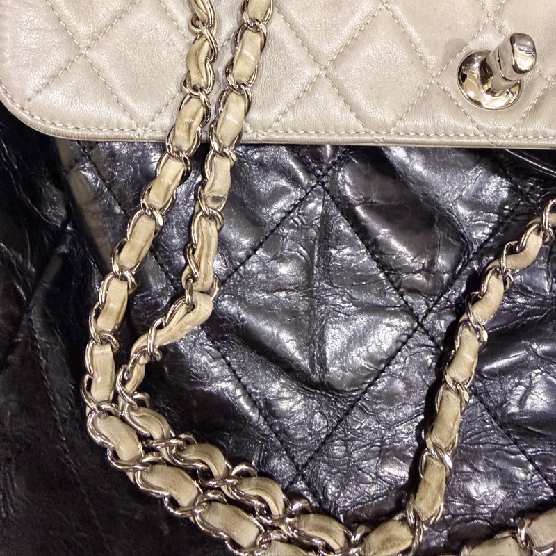 好看的實用款🖤CHANEL 香奈兒 蠟光牛皮 黑色肩背 手提 托特包-50