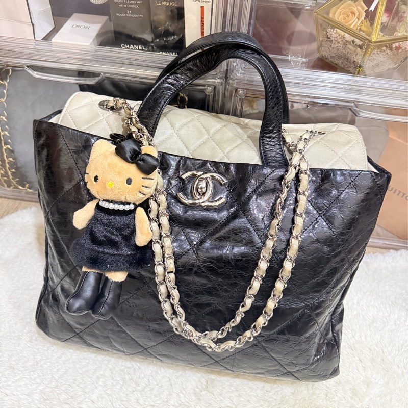 好看的實用款🖤CHANEL 香奈兒 蠟光牛皮 黑色肩背 手提 托特包-51