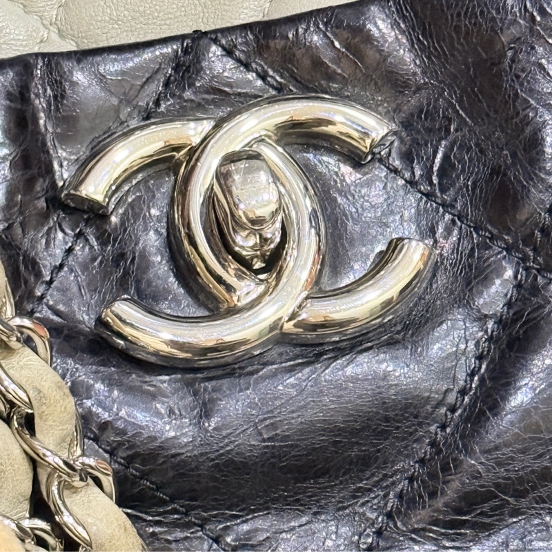 好看的實用款🖤CHANEL 香奈兒 蠟光牛皮 黑色肩背 手提 托特包-53
