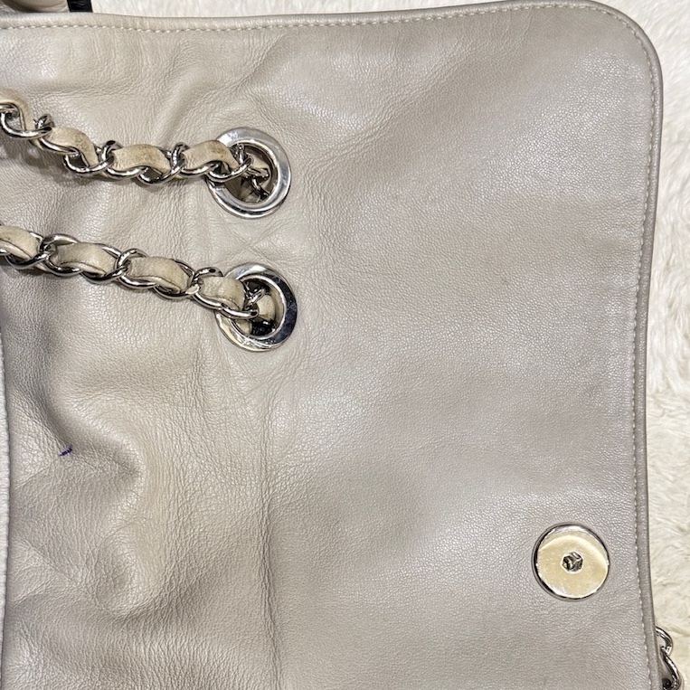 超值得!好看的實用款🖤正版長腿kitty一起送🥰CHANEL 香奈兒 蠟光牛皮 黑色肩背 手提 托特包-76