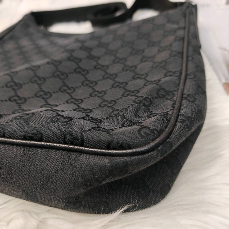 Gucci Black GG Canvas and Leather Crossbody Bag-2