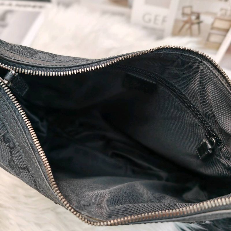 Gucci Black GG Canvas and Leather Crossbody Bag-5