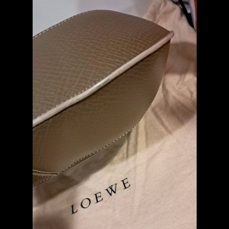 Loewe稀有皮革復古肩背腋下包-9