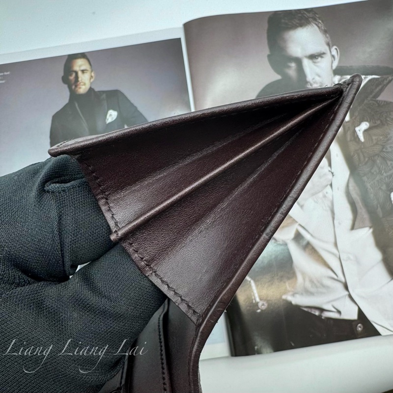 GUCCI 古馳 Guccissima 壓紋深咖啡色扣式長夾-11