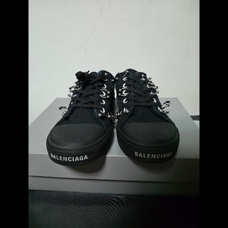 [二手]Balenciaga 巴黎世家 鉚釘穿環 帆布懶人鞋-1