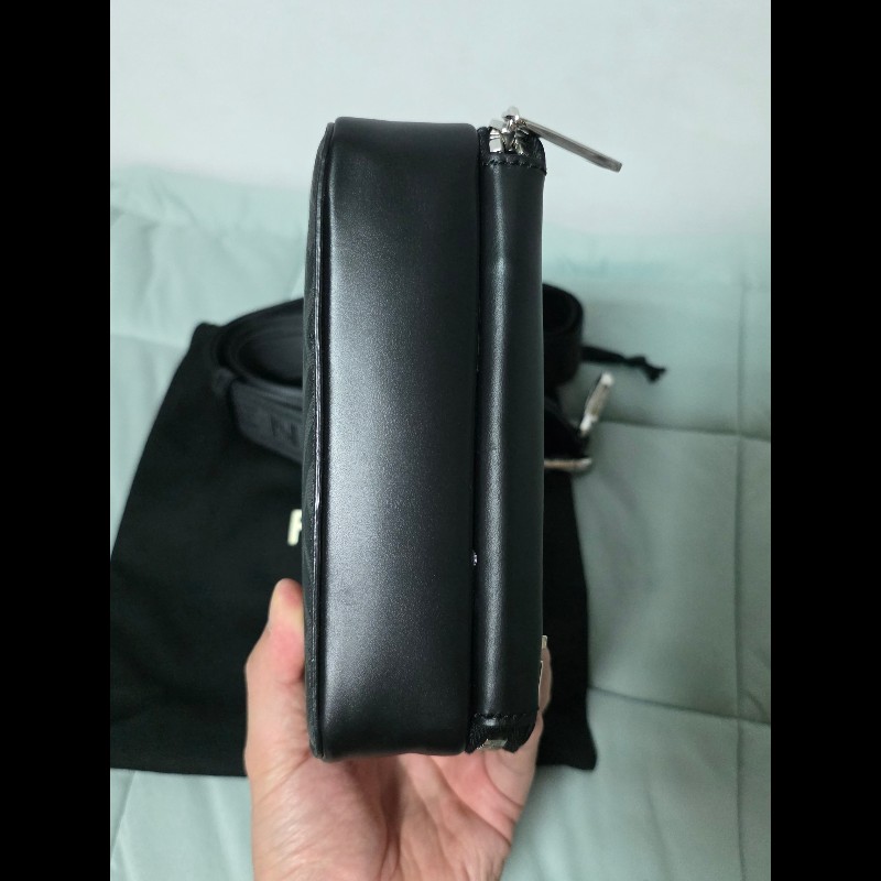 Fendi 老花相機包-5