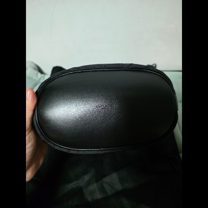 Saint Laurent YSL 尼龍束口水桶包-2