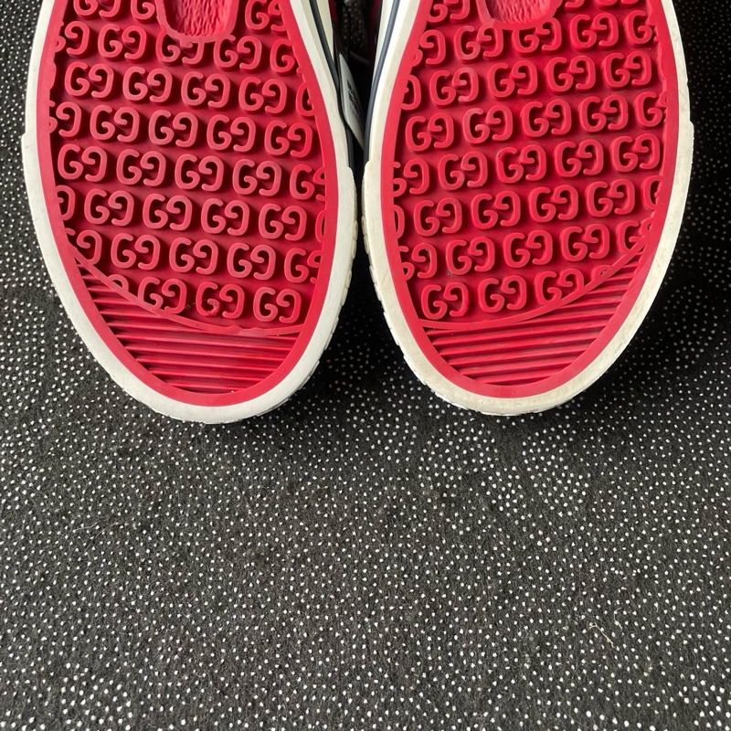 02051 gucci1977烏木色板鞋36碼無盒,成色充新輕微磨損-4