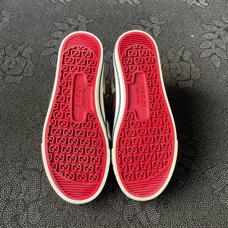 02051 gucci1977烏木色板鞋36碼無盒,成色充新輕微磨損-9