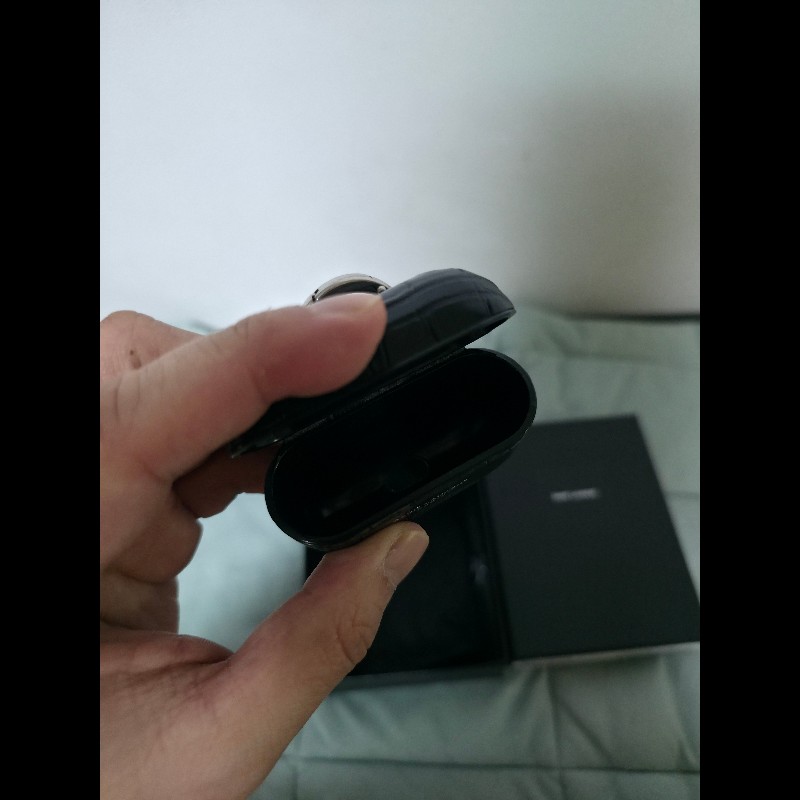 Saint Laurent YSL airpods pro 鱷魚壓紋耳機殼 保護殼-4