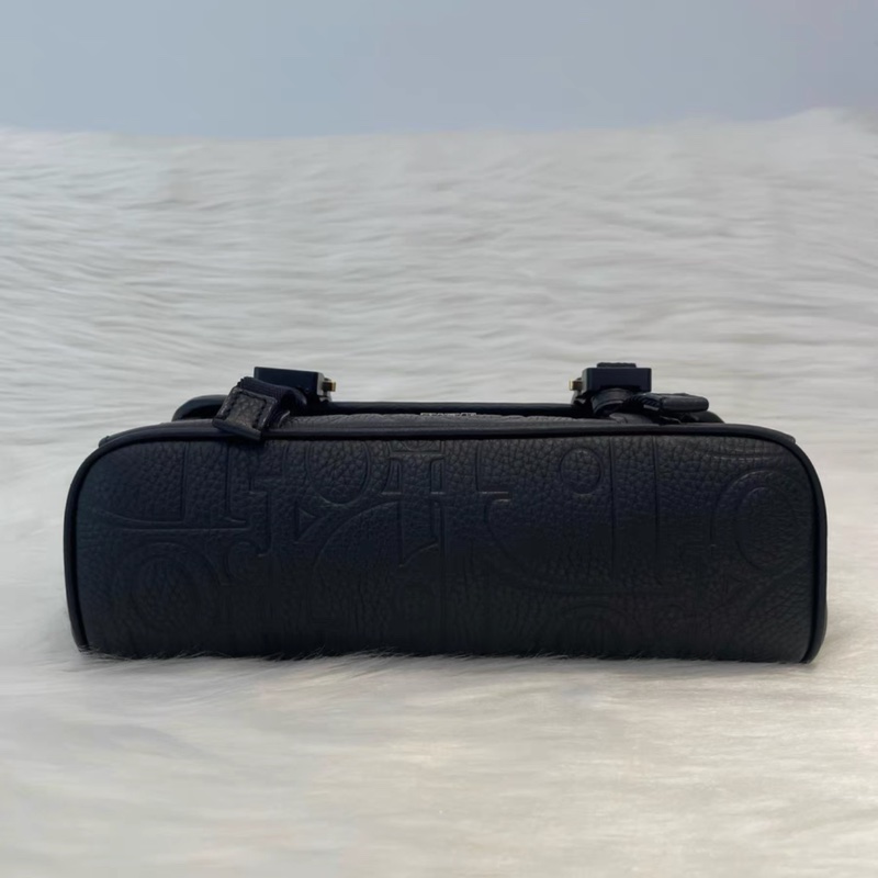 Dior 翻盖信使包-8