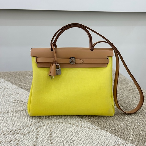 Hermes✨Herbag 31 檸檬黃 Y刻