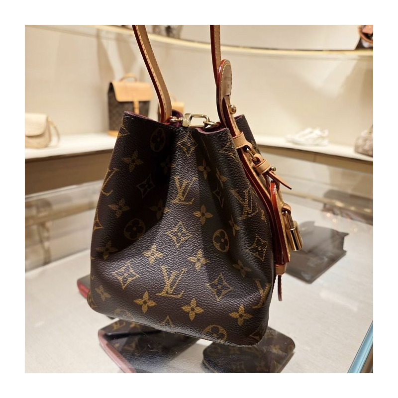 LOUIS VUITTON All In BB M12925-9