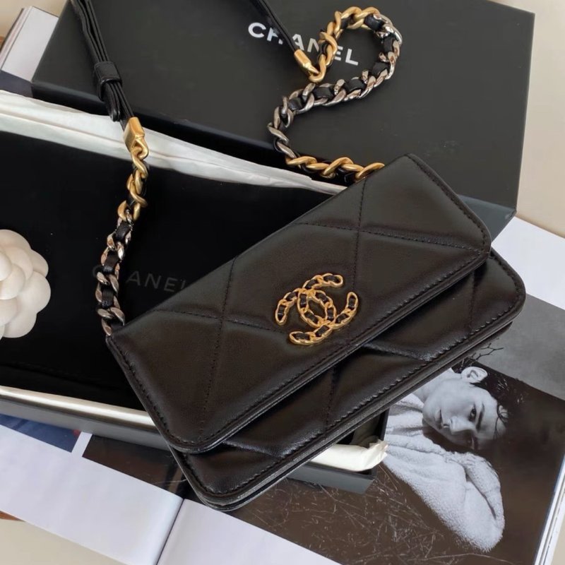 chanel 黑金羊皮19bag腰包mini woc,芯片款 17*10*4cm 98新配件塵袋盒子-5