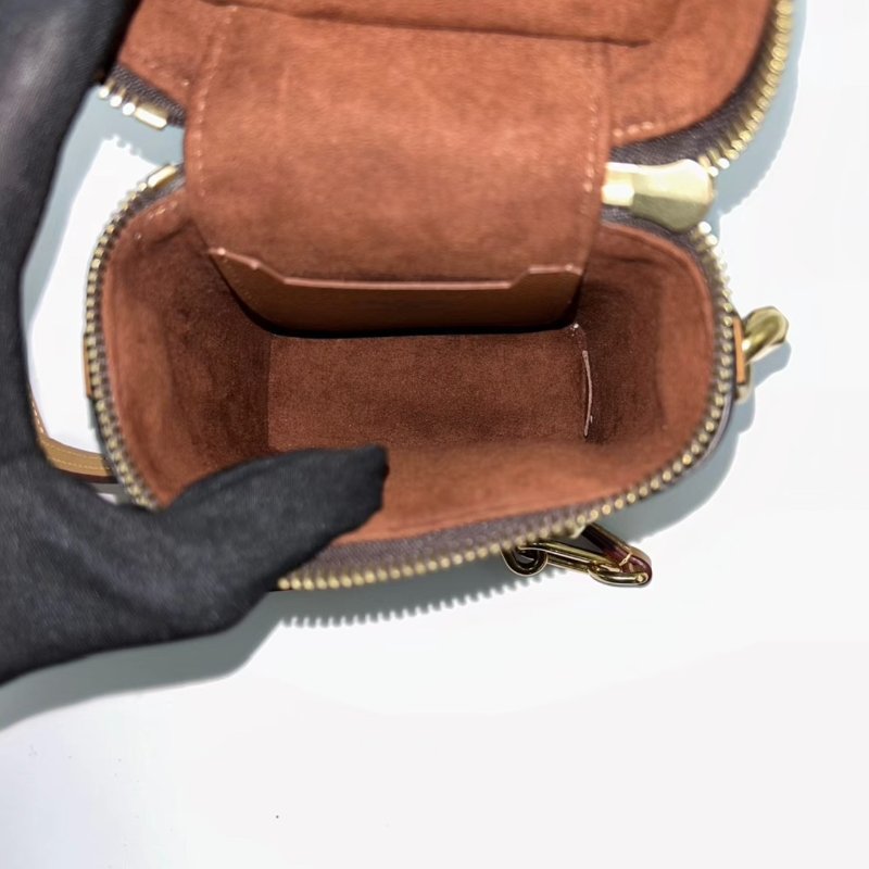 LV 經典老花手機盒子包11*18*6 98新配件塵袋-5