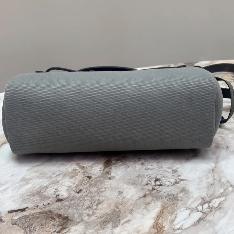 HERMES帆布拼皮herbag31  31*25*11 99新配件盒子塵袋購證吊牌鎖鑰匙 (後配肩帶）-4