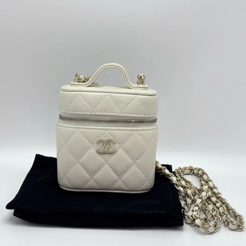 CHANEL mini白色金扣菱格紋荔枝牛肩背斜背包10*10*4 98新配件塵袋-0