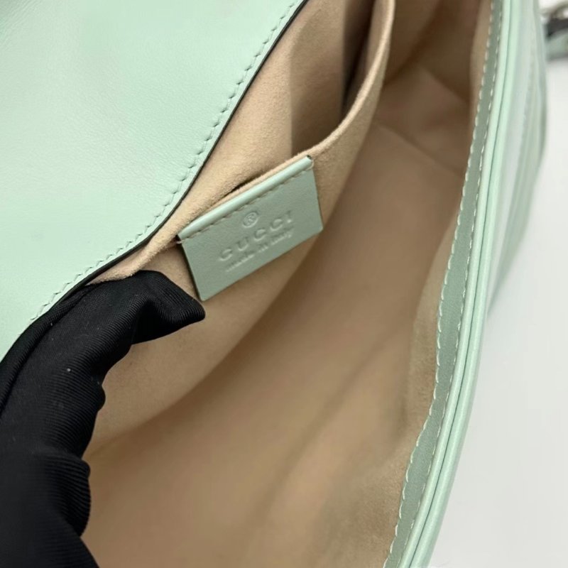 GUCCI 氣泡綠銀扣馬蒙22鏈條包22*13*6 98新配件塵袋-5