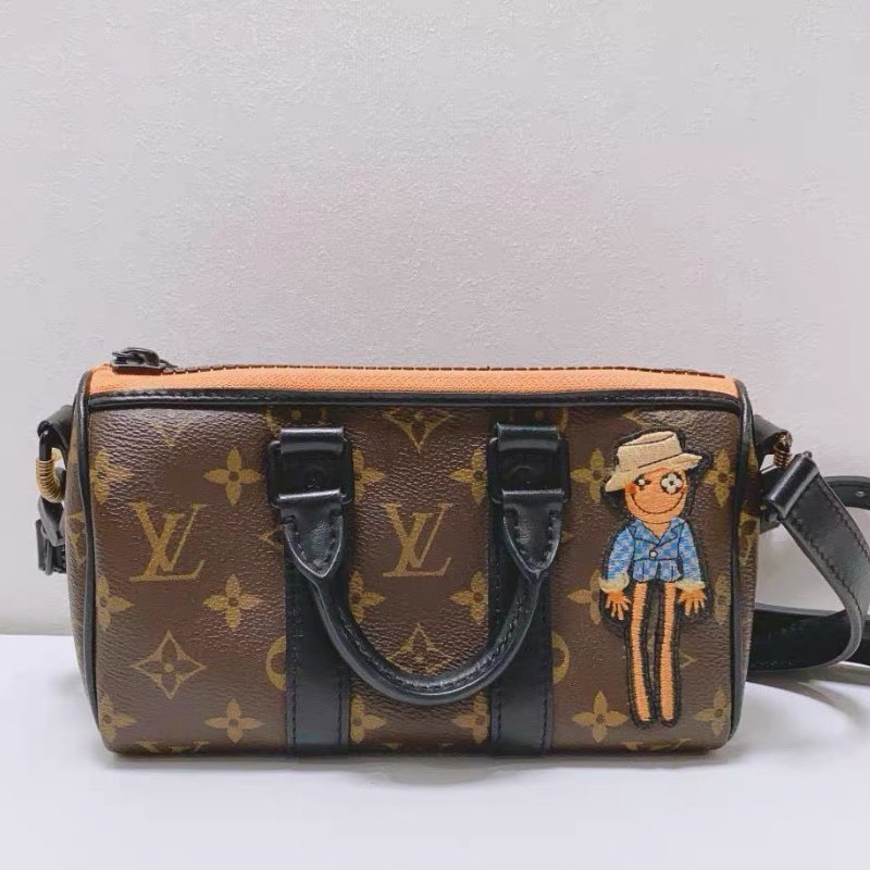 Lv秀款稻草人keepall xs 肩背斜背包20.5*9*12.5 98新配件塵袋-8