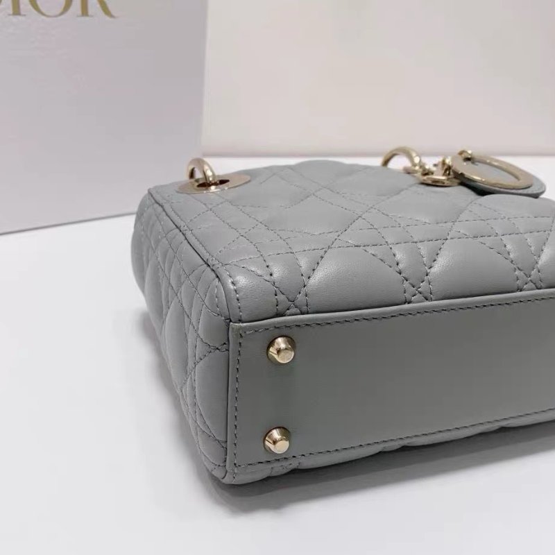 Dior 三格mini珠光灰金扣羊皮黛妃包 17*7*15 98新配件塵袋盒子82800-7