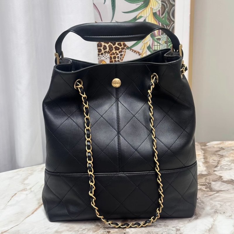 CHANEL黑金25A竪版hobo手提肩背包27*31*12 全新閒置配件盒子塵袋購證-1