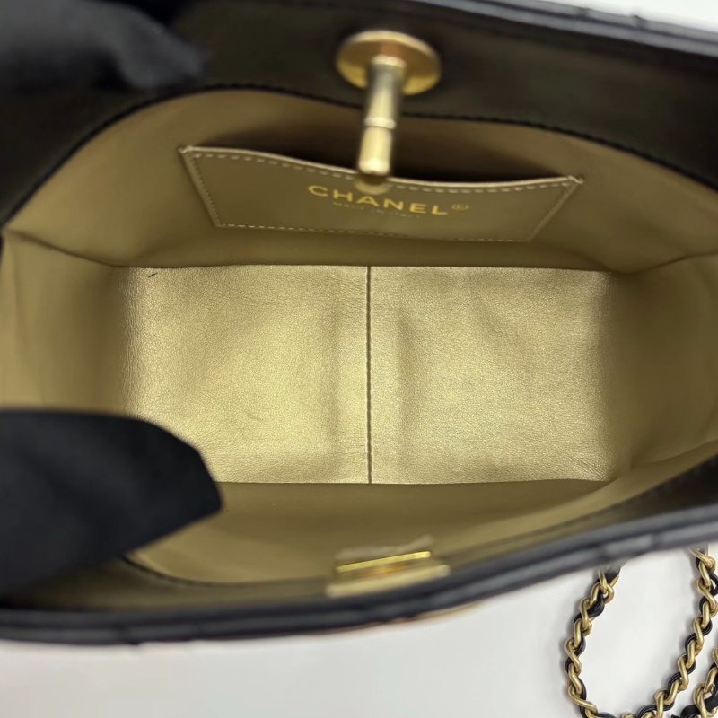 CHANEL23K金球hobo嬉皮肩背斜背包19*16*9 99新配件塵袋-2