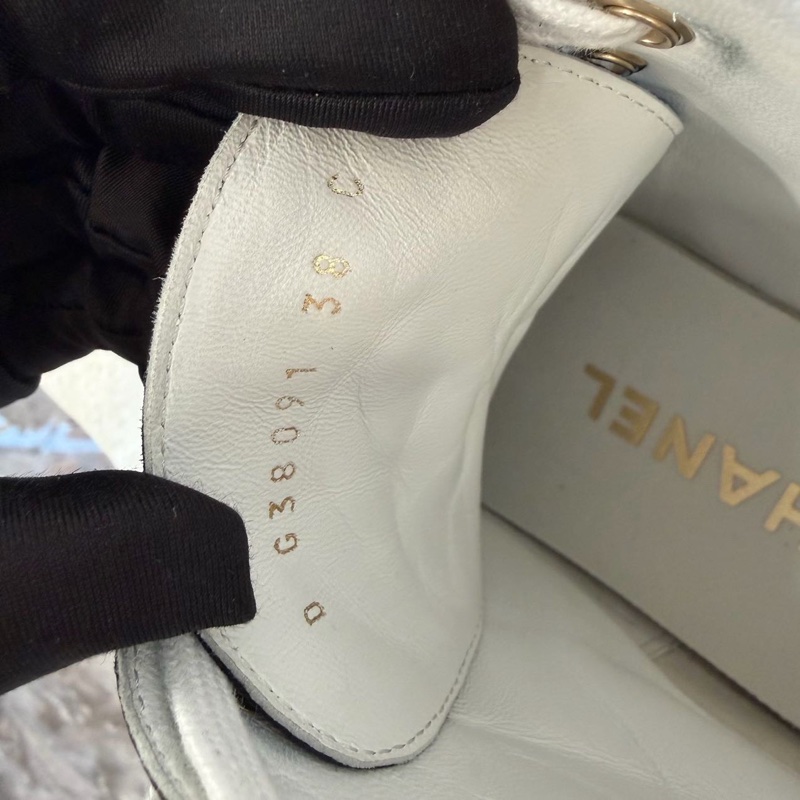 Chanel香奈兒黑白拼色高幫鞋 38碼 幾乎全新 -7