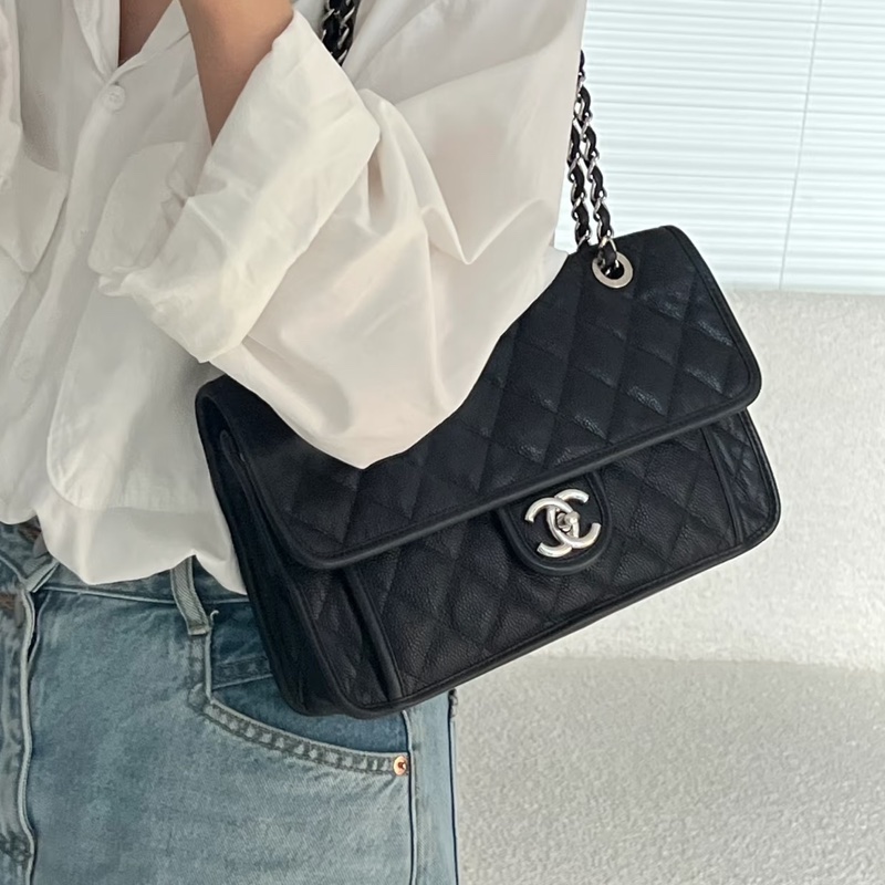 經典絕美款🤩Chanel黑銀季節款CF單肩斜挎鏈條包⛓️-0