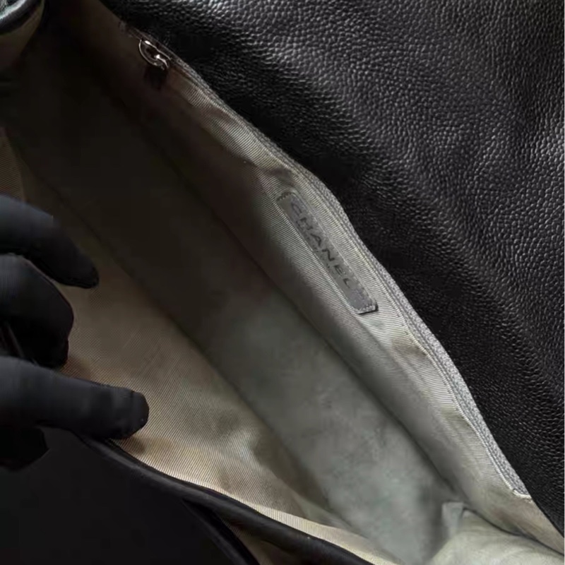 經典絕美款🤩Chanel黑銀季節款CF單肩斜挎鏈條包⛓️-17