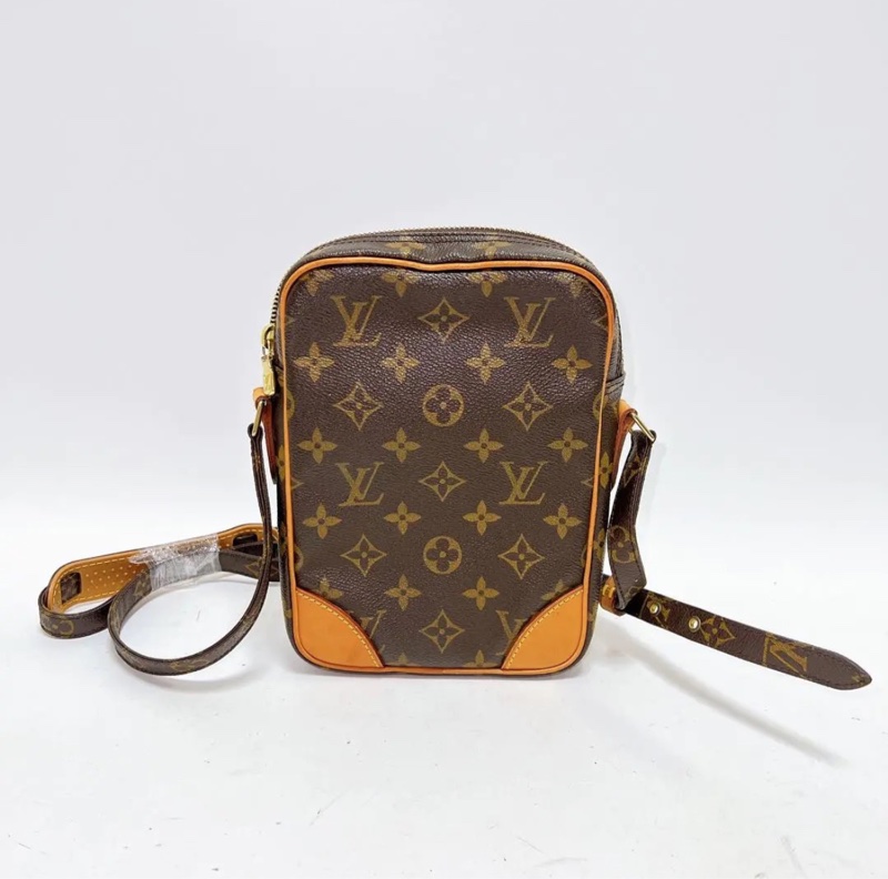 【90%新✨】LV竪版單層相機包斜挎包 Danube-1