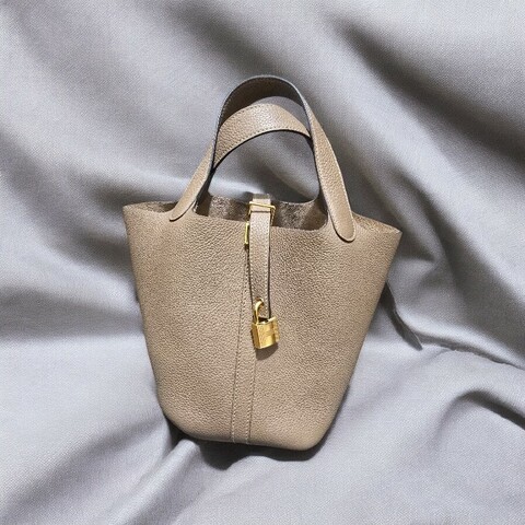 Hermes Picotin 18 菜籃子 威瑪犬米色 D0